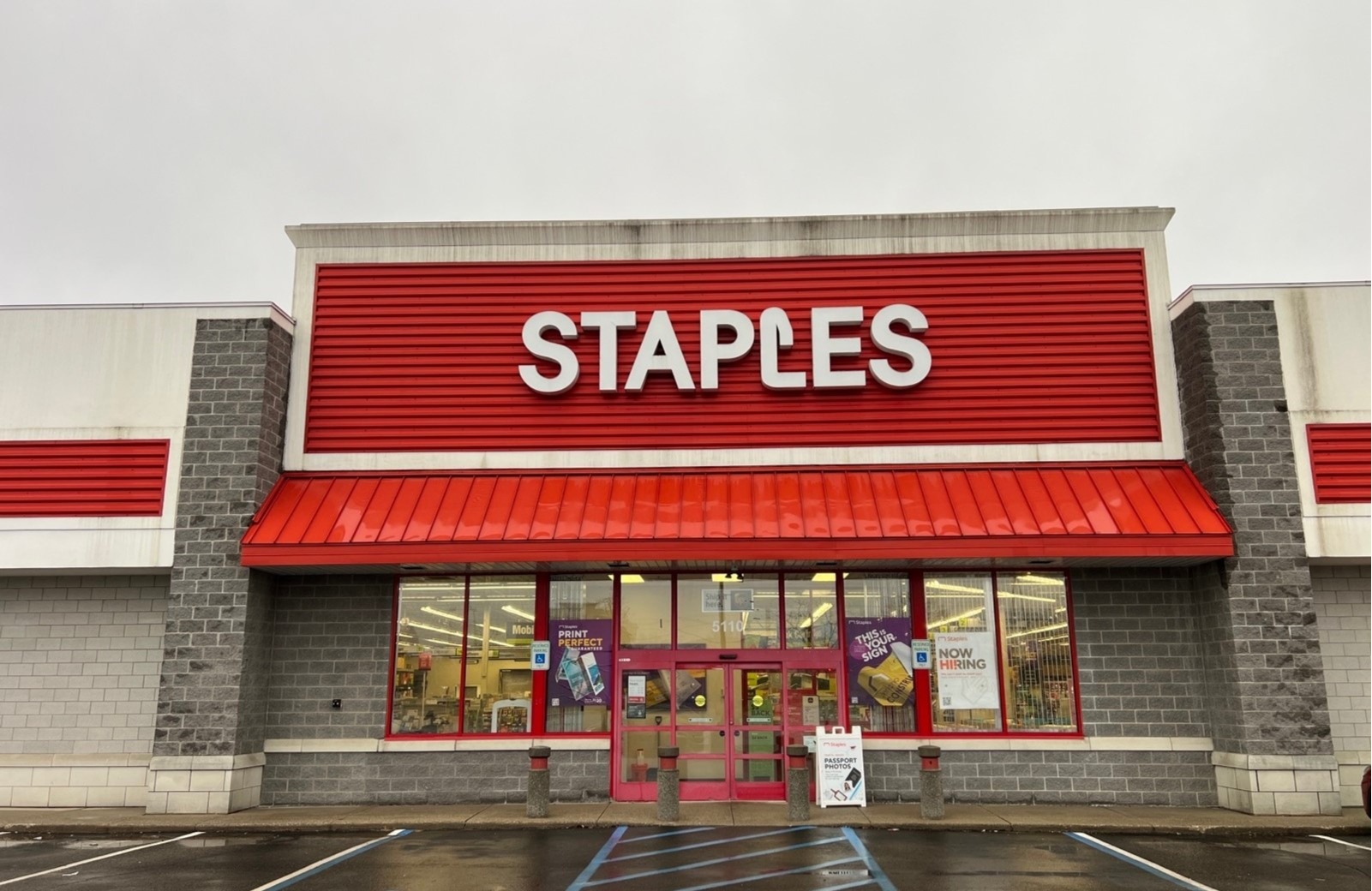 staples near.me