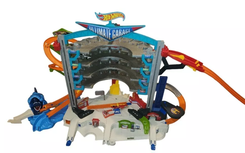 hot wheels ultimate garage