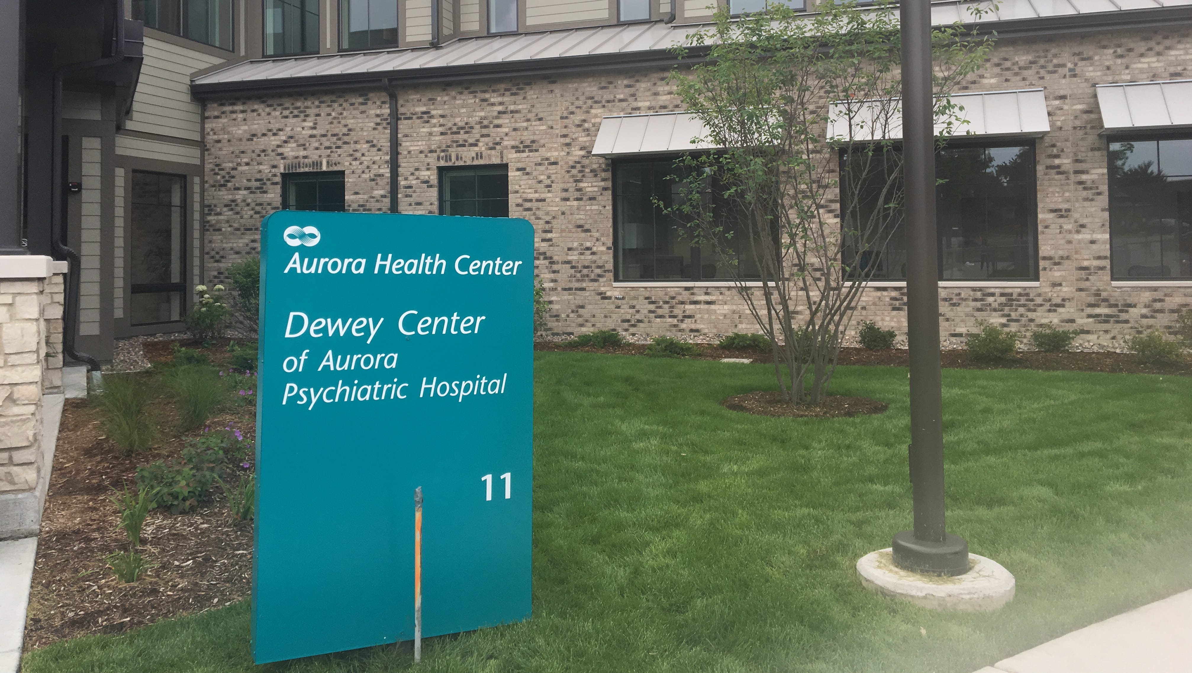 dewey center wauwatosa phone number