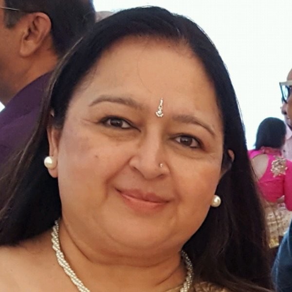 aarti raval