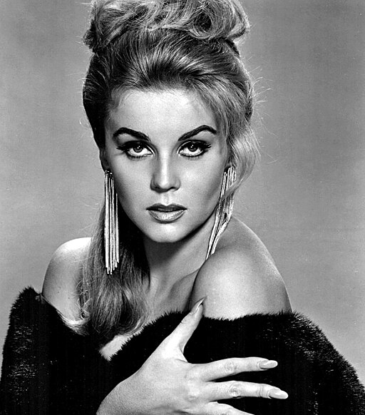 ann margret how tall