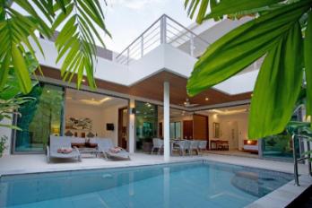 agoda phuket villa