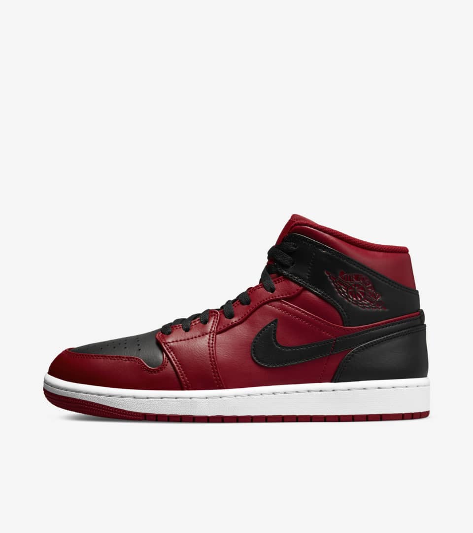 air jordan 1s red and black