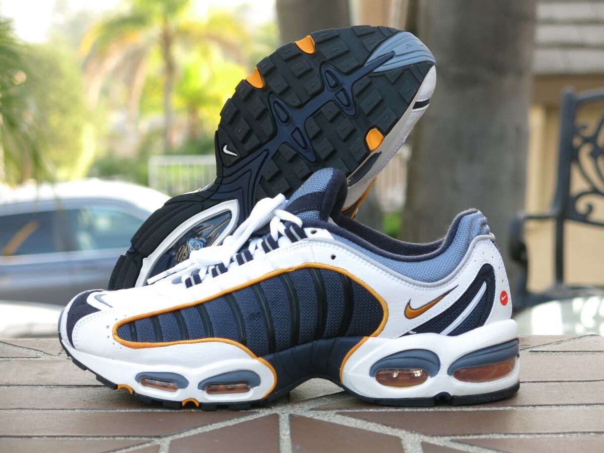 air max tailwind