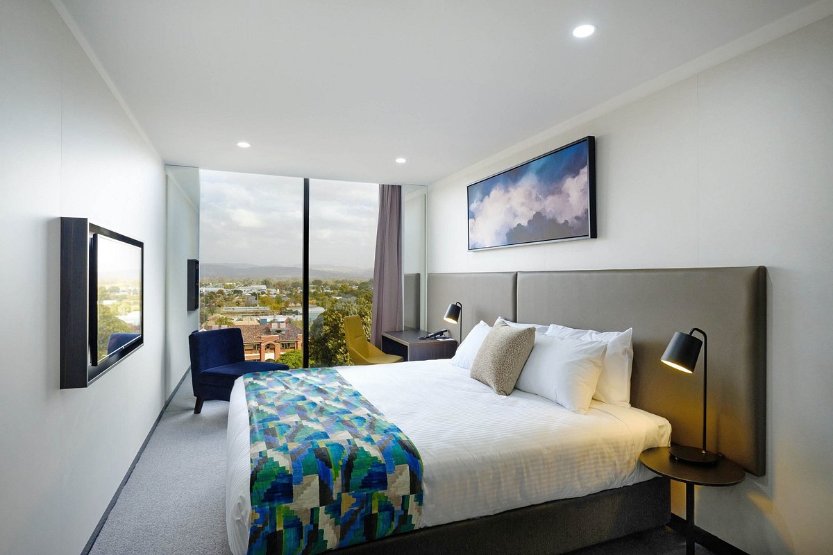 albury hotels 5 star