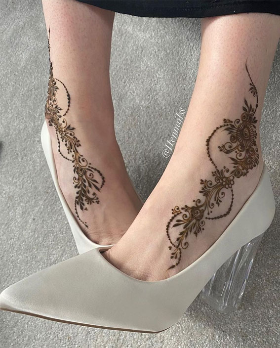 ankle mehendi