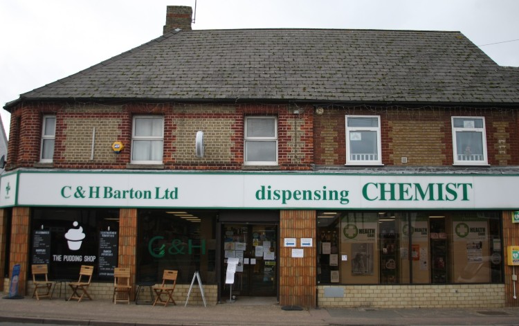 barton le clay pharmacy