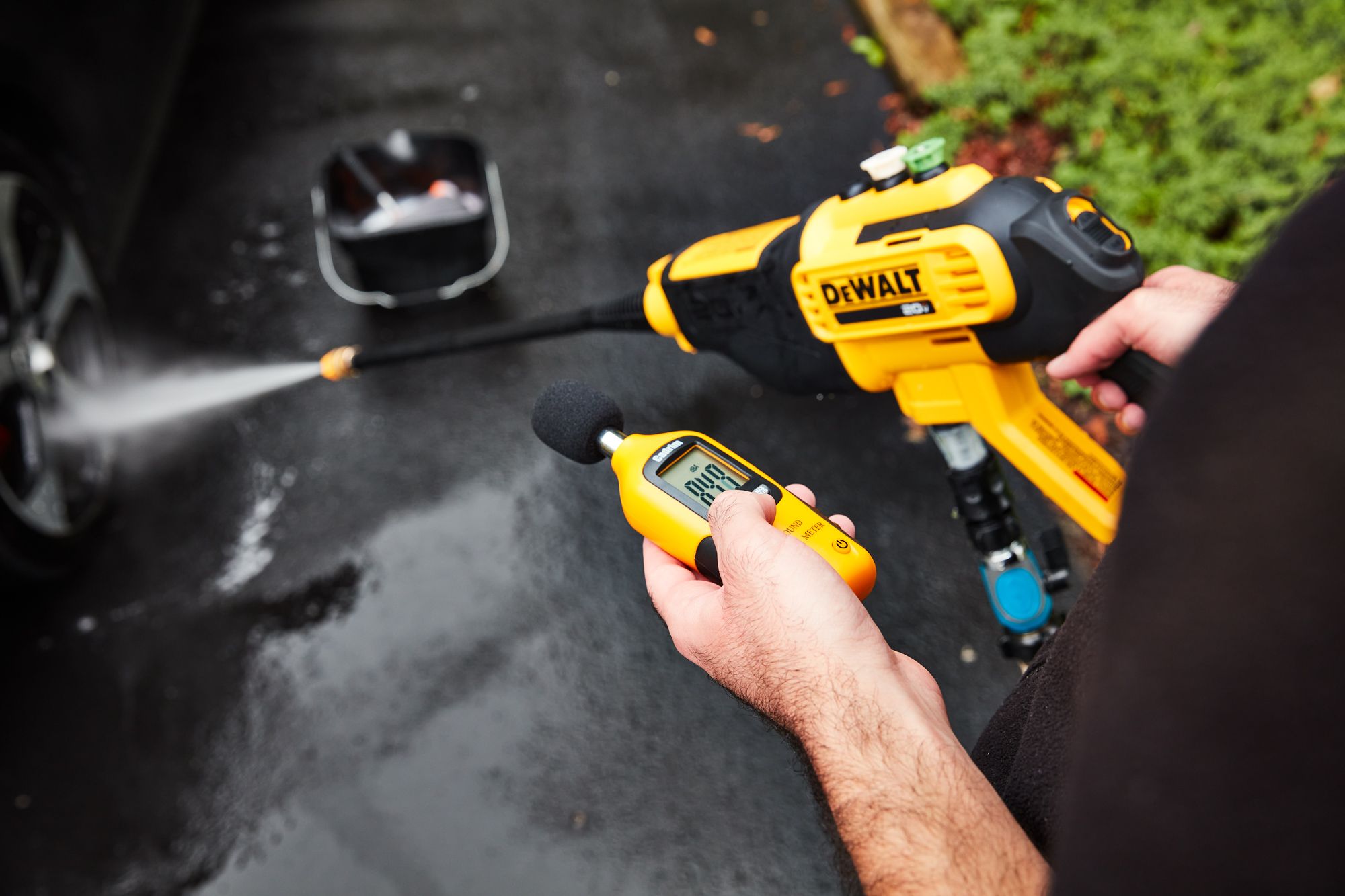 battery power washers