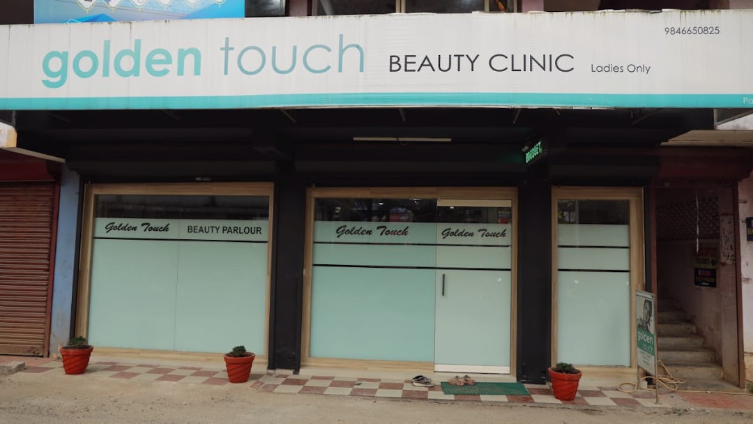 beauty parlour in pala