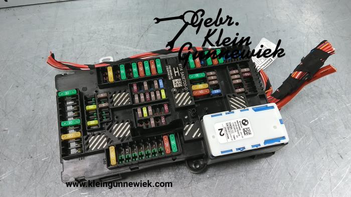 bmw i4 fuse box