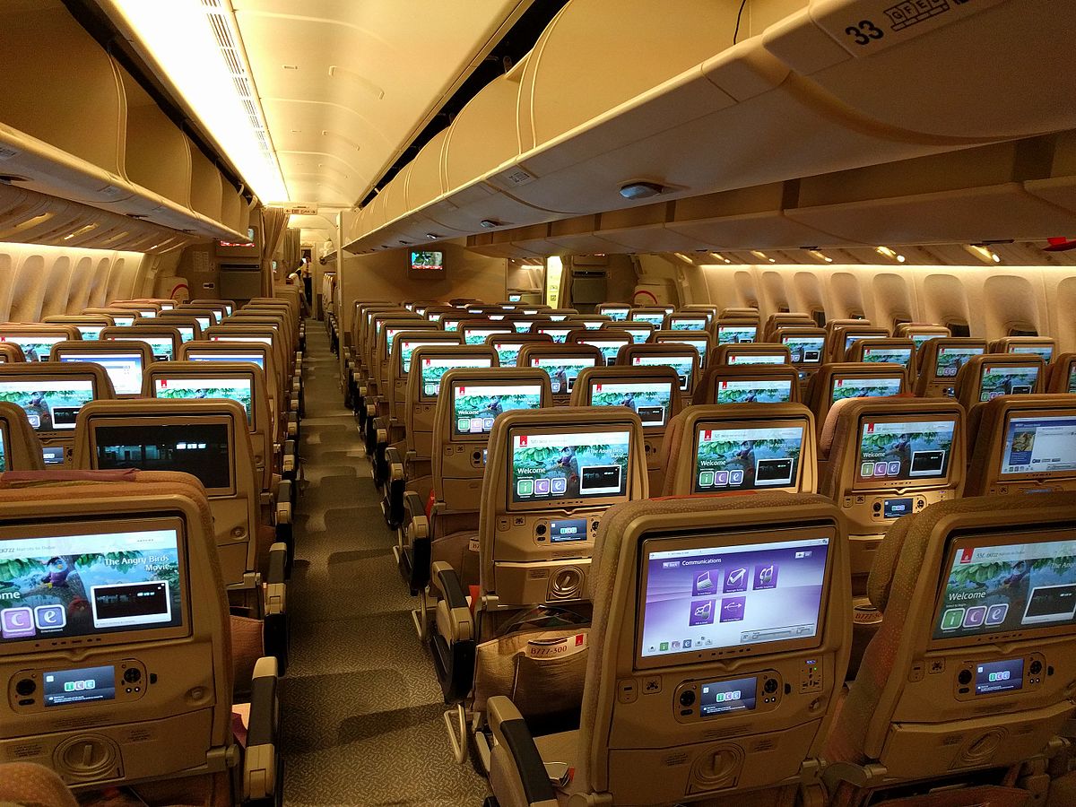 boeing 777 300 emirates economy