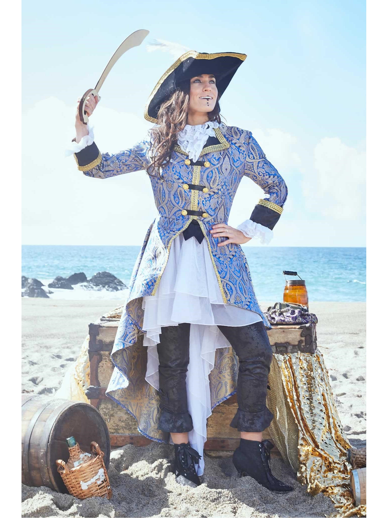 pirate costume women