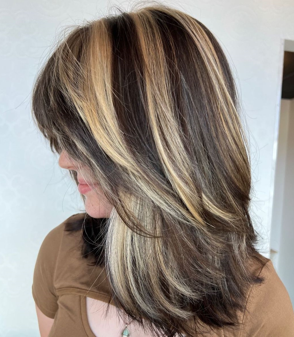 chunky highlights on blonde hair