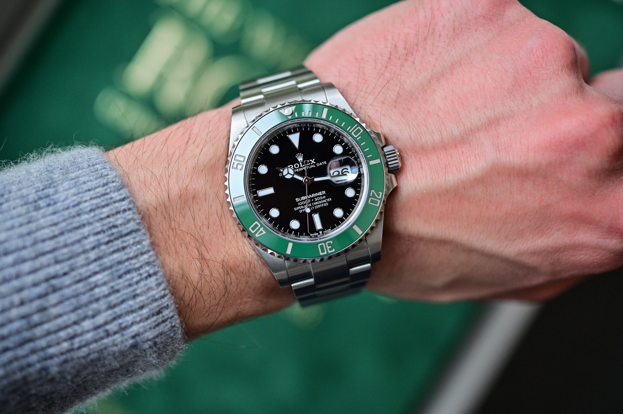 submariner date green price