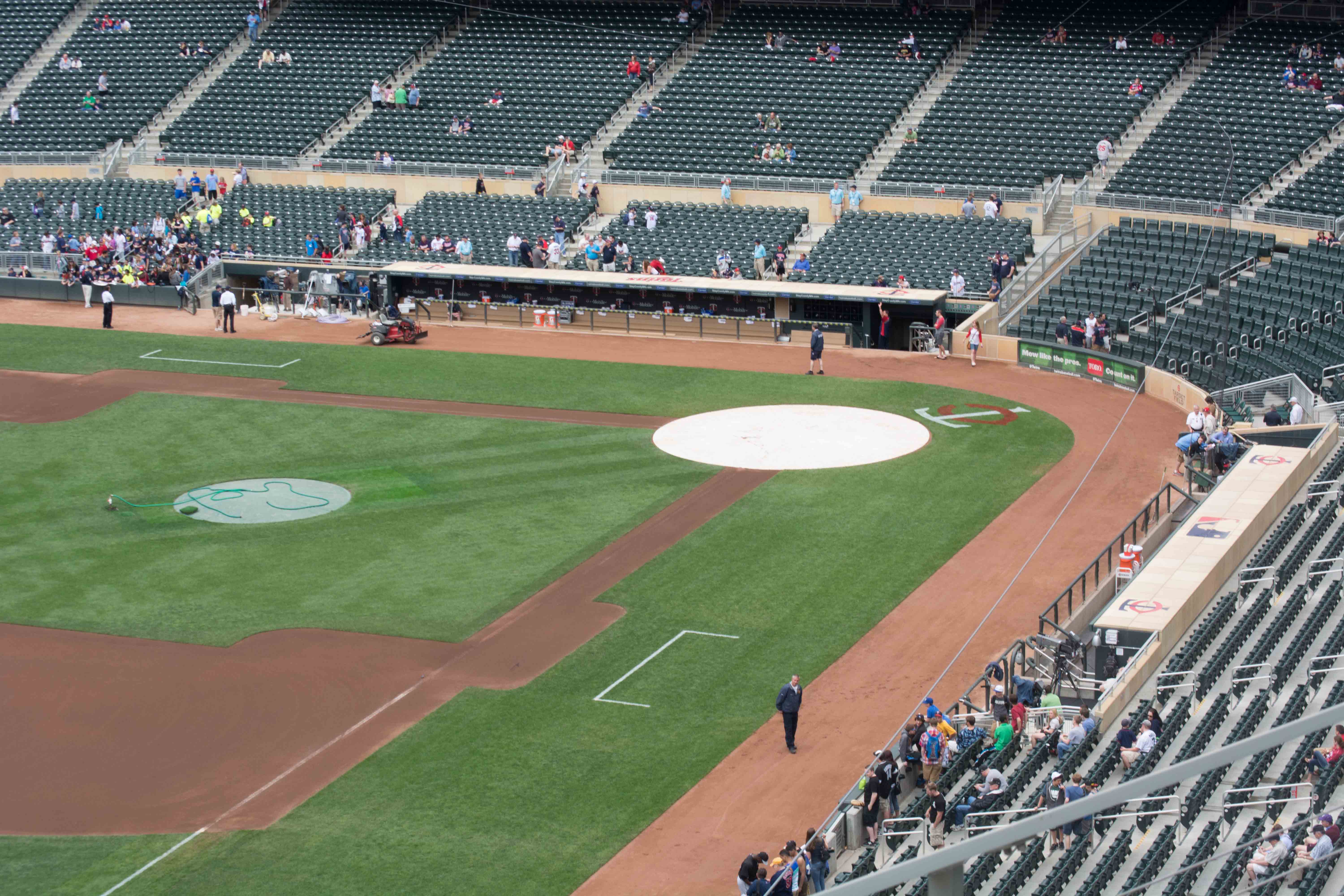 best seats at target field