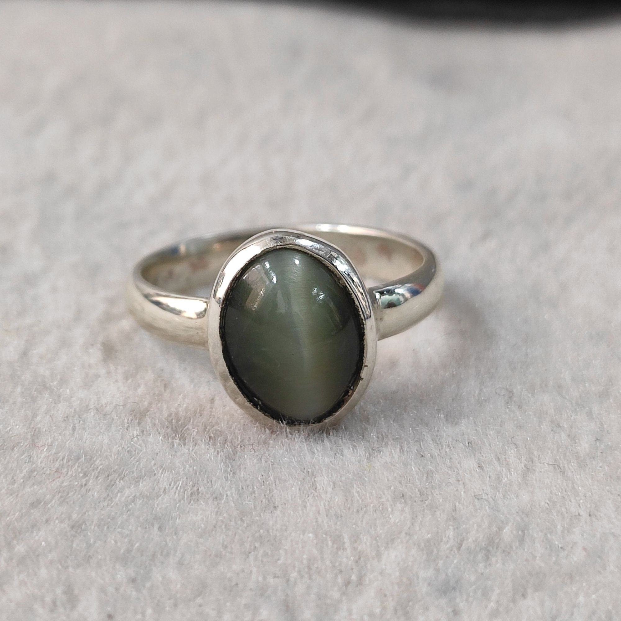 cats eye silver ring