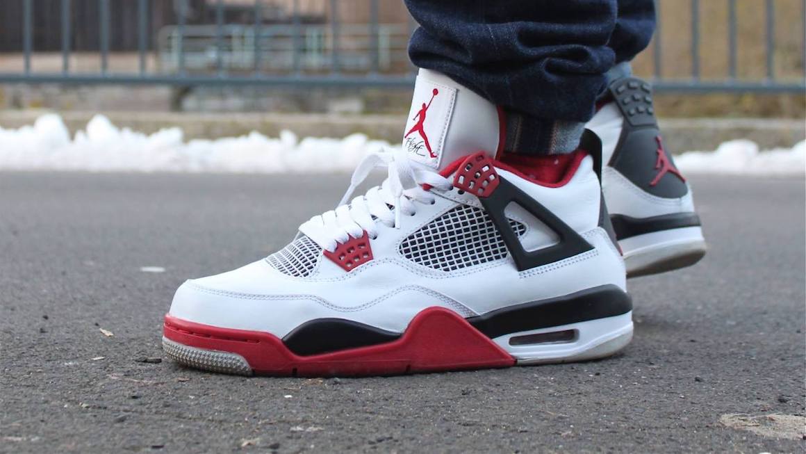 jordan 4s fire red