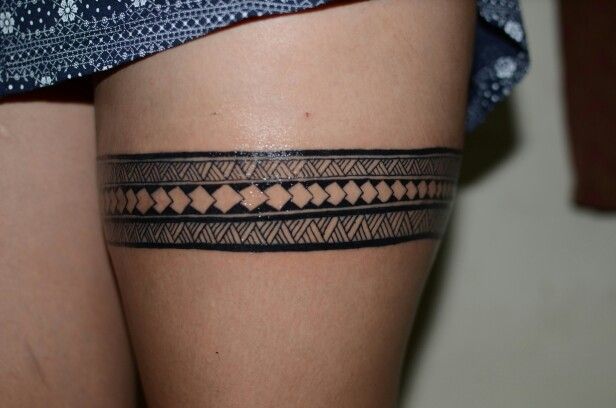 classy thigh band tattoos for females