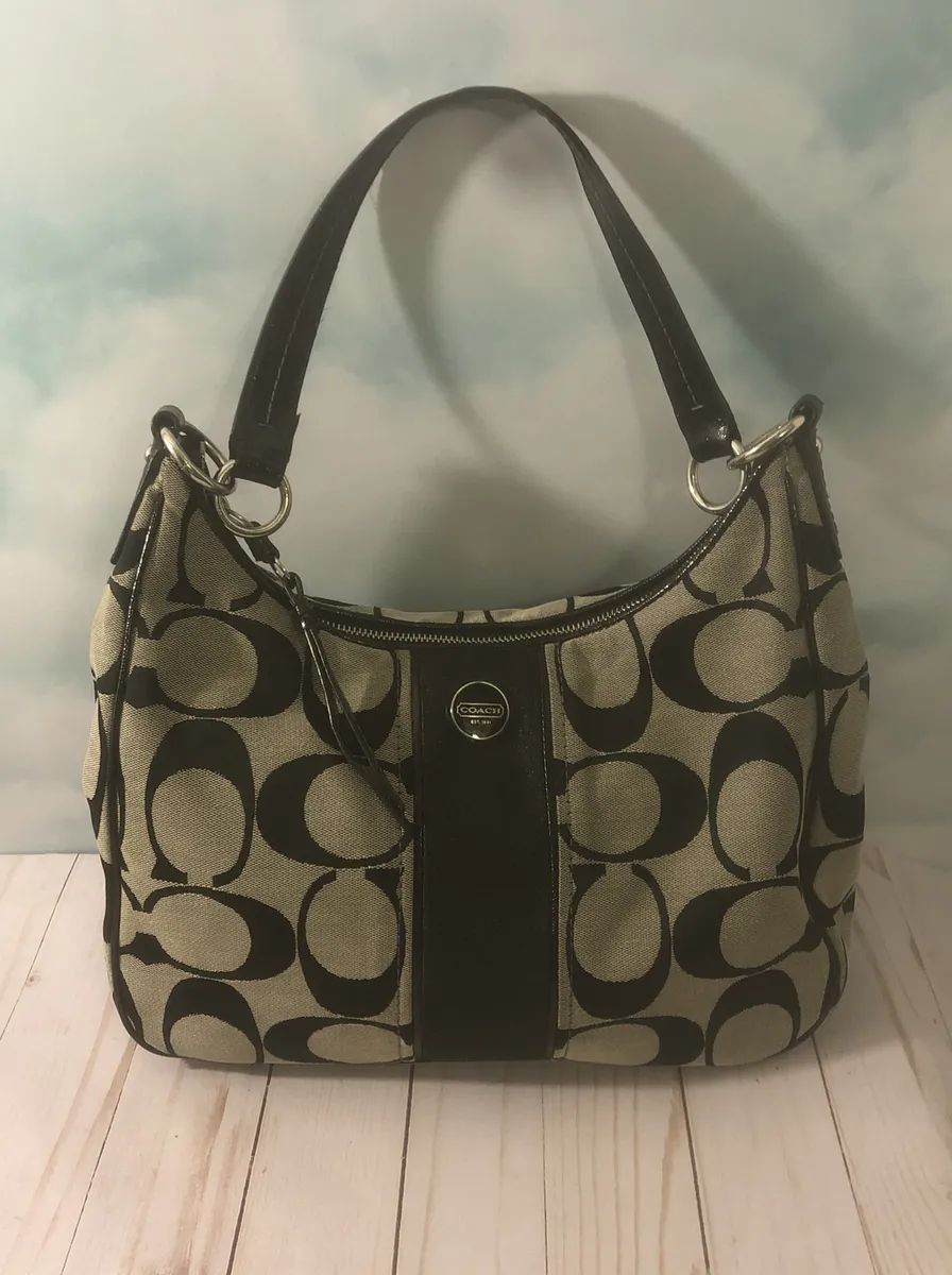 coach signature purse