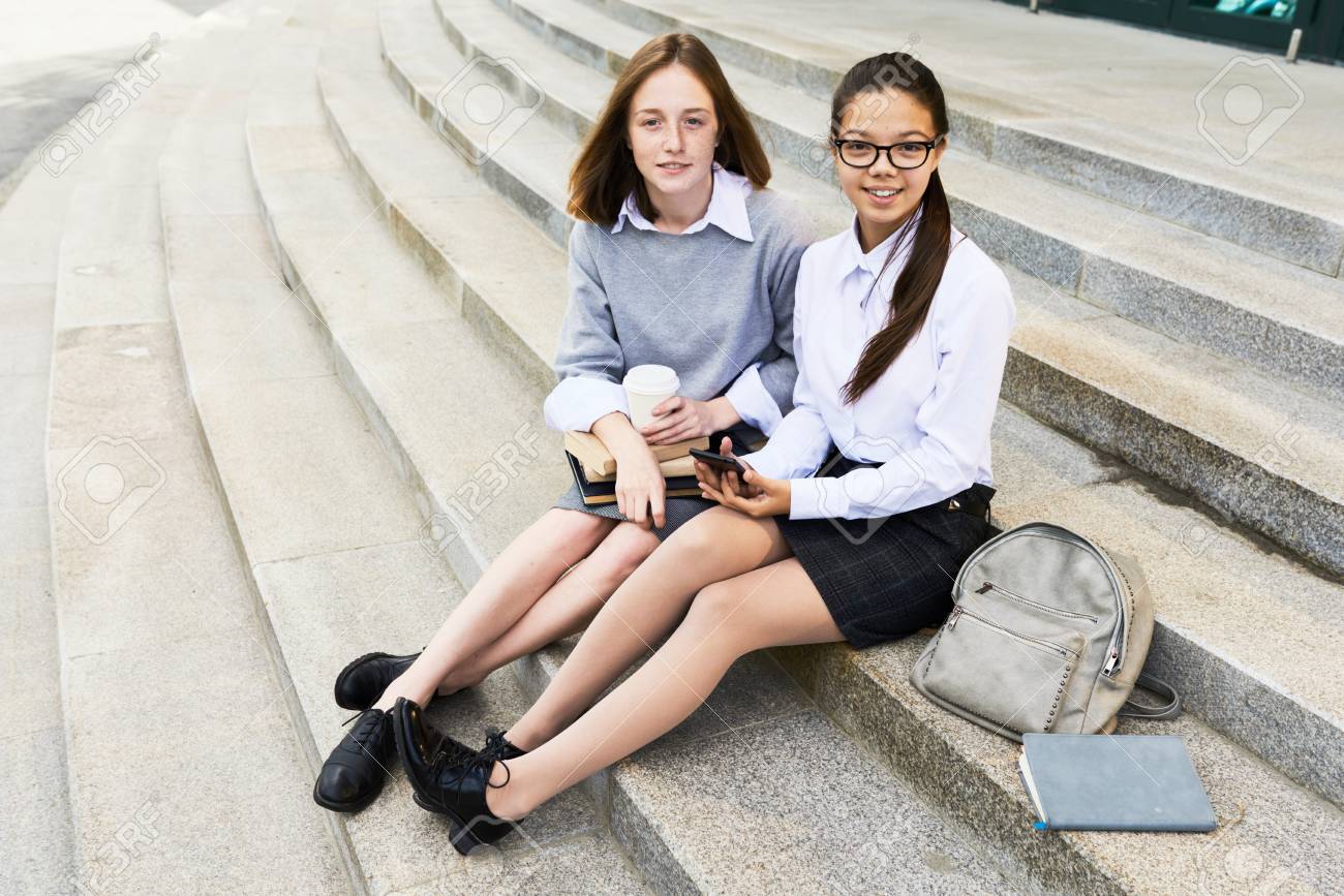 colegialas bonitas