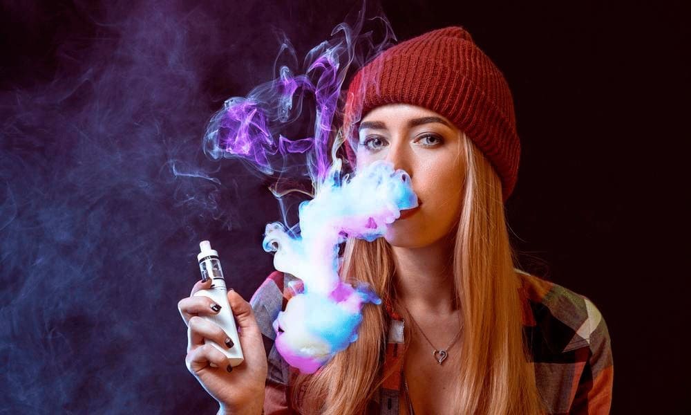 como sacar humo de colores por la boca