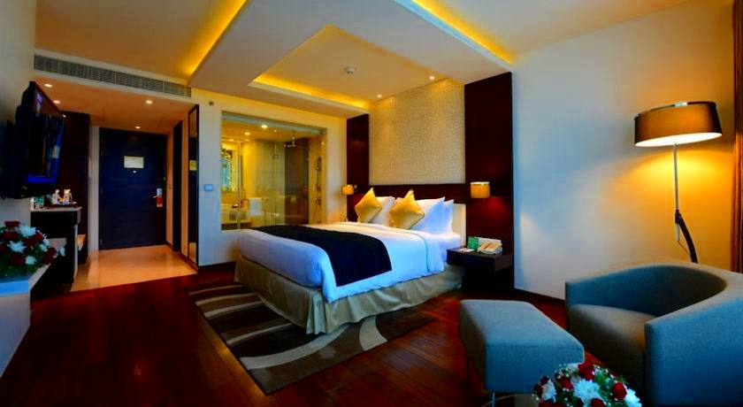 couple friendly hotels in bangalore