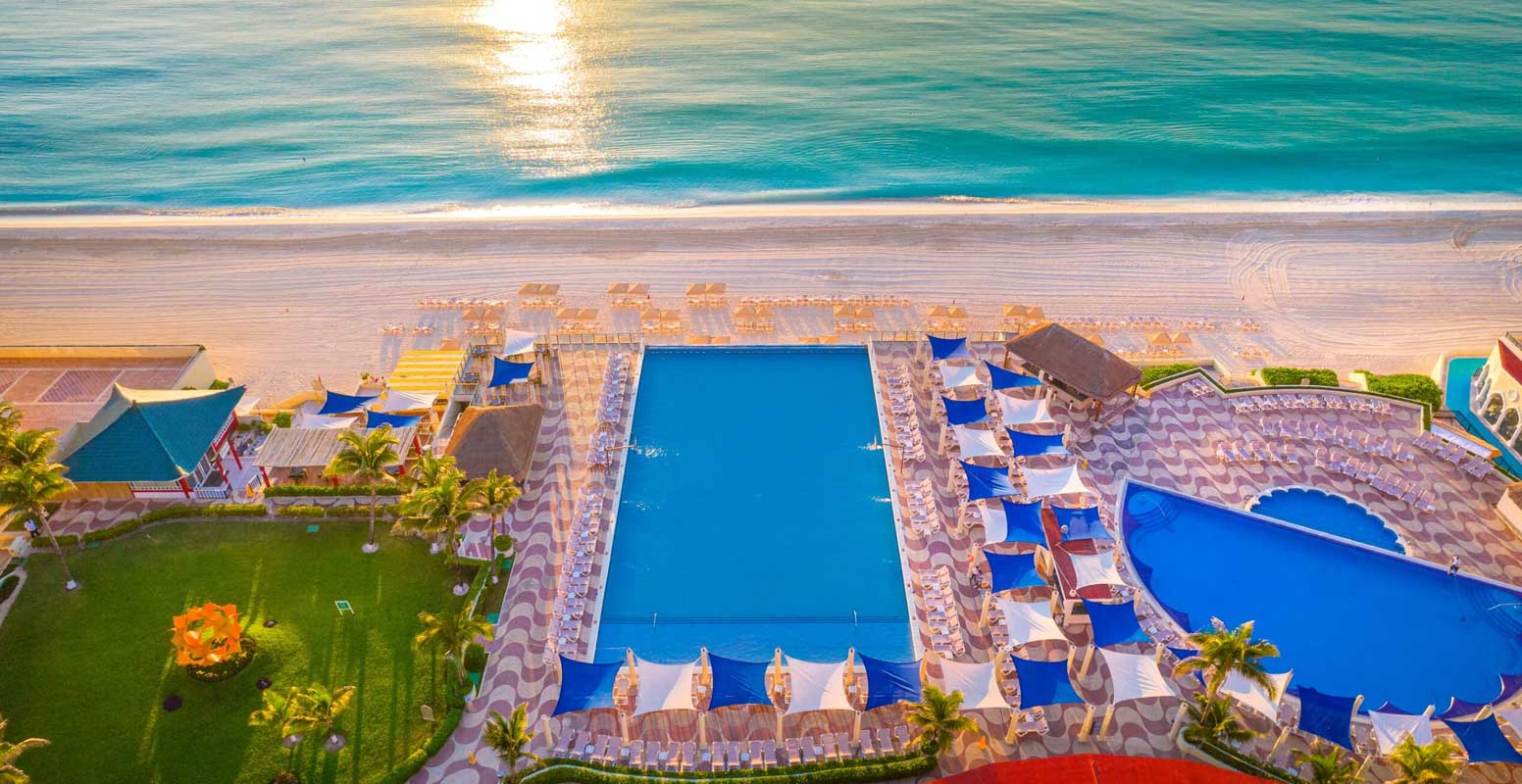 crown paradise cancun reviews