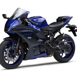 cuanto corre una yamaha r6