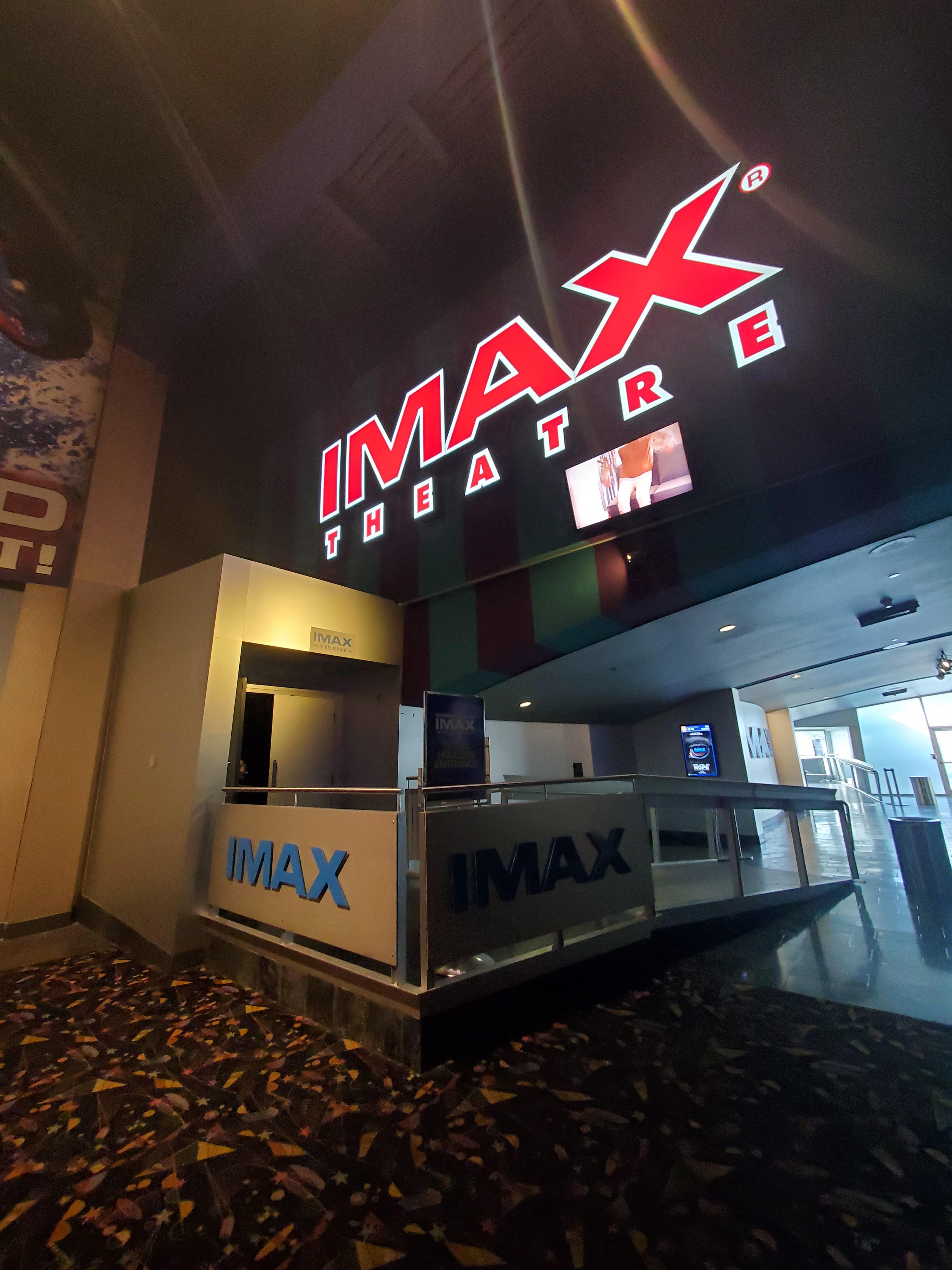 cineplex imax mississauga