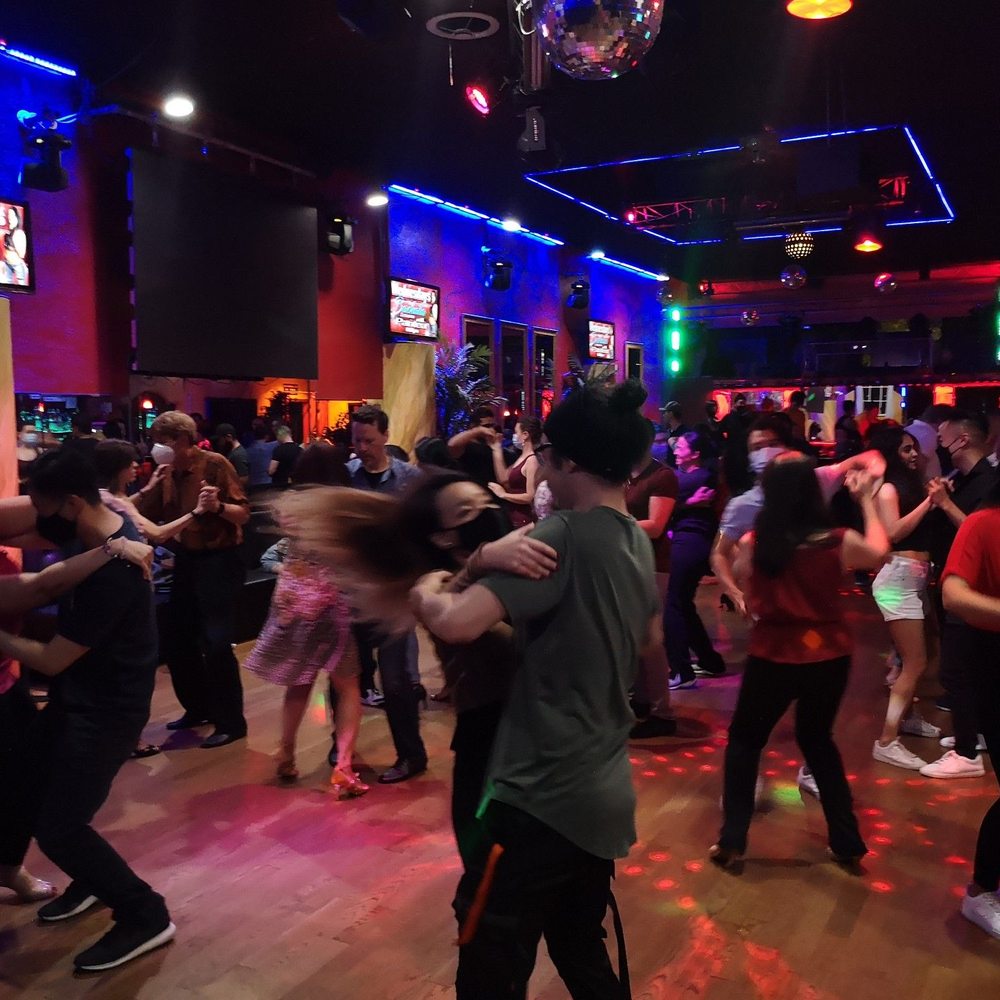 dance clubs near me