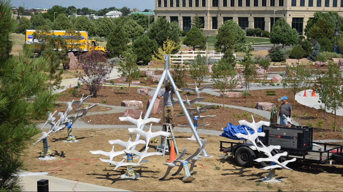 2012 aurora colorado shooting memorial