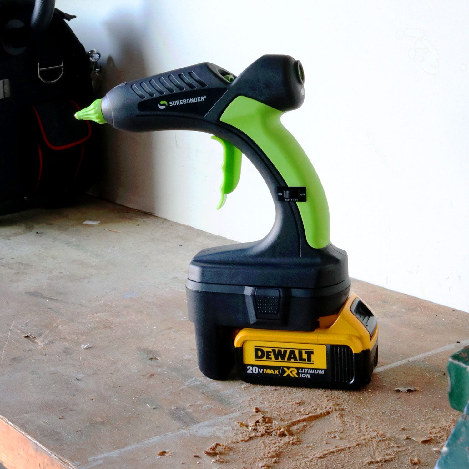 dewalt hot glue gun