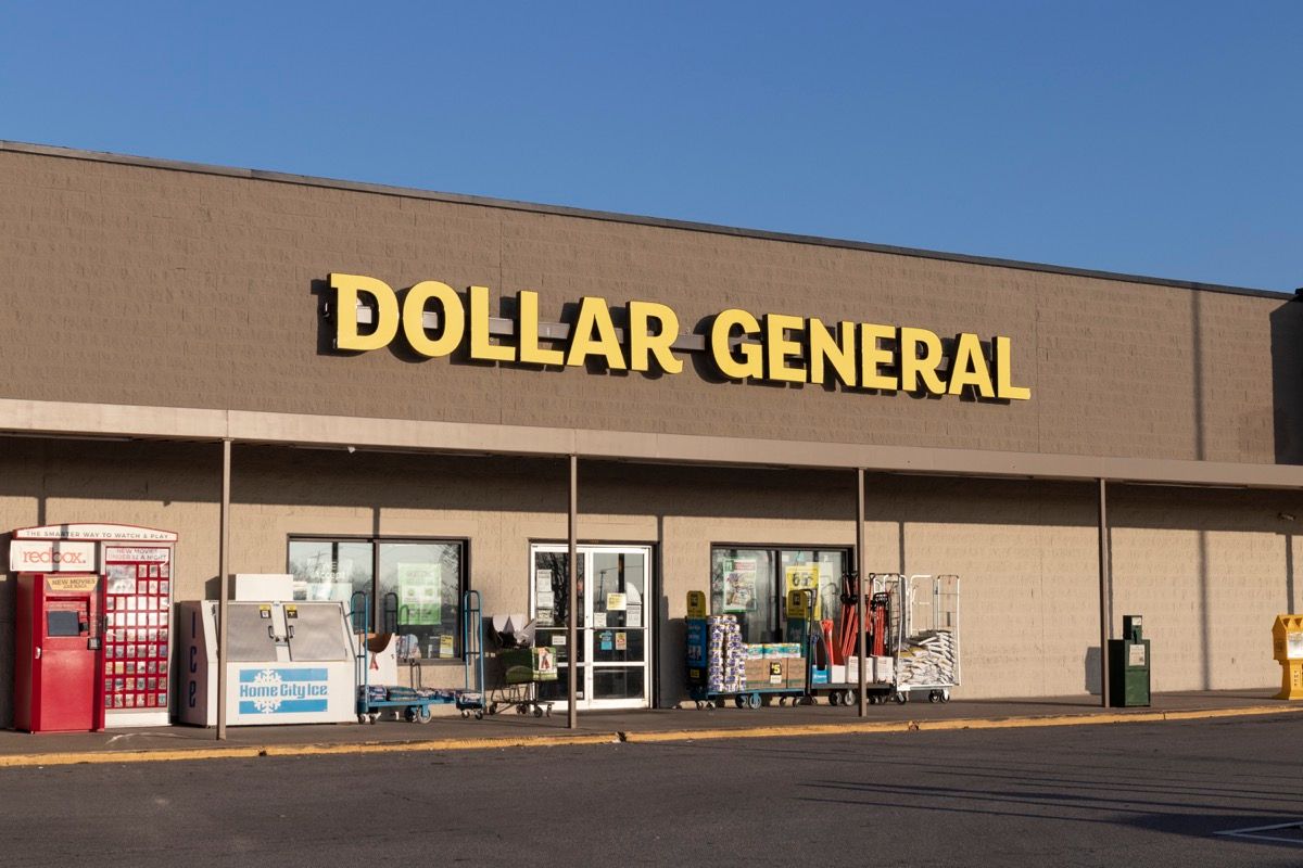 dollar general close