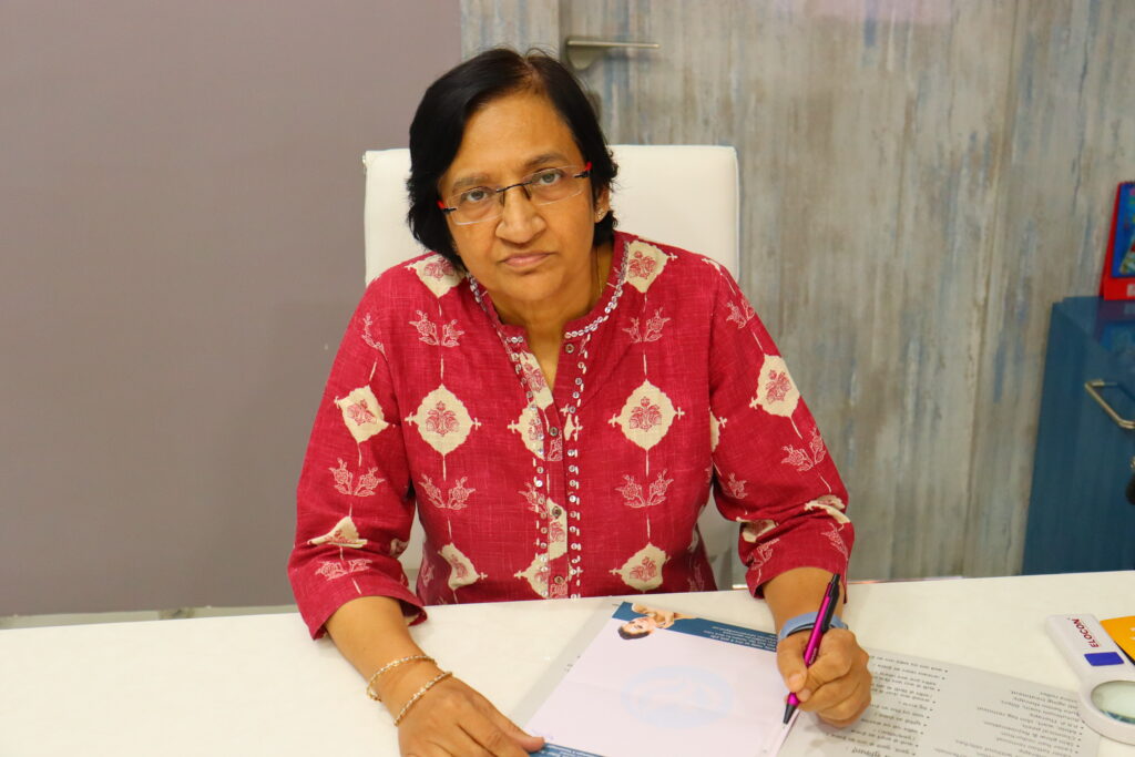 dr surekha arora