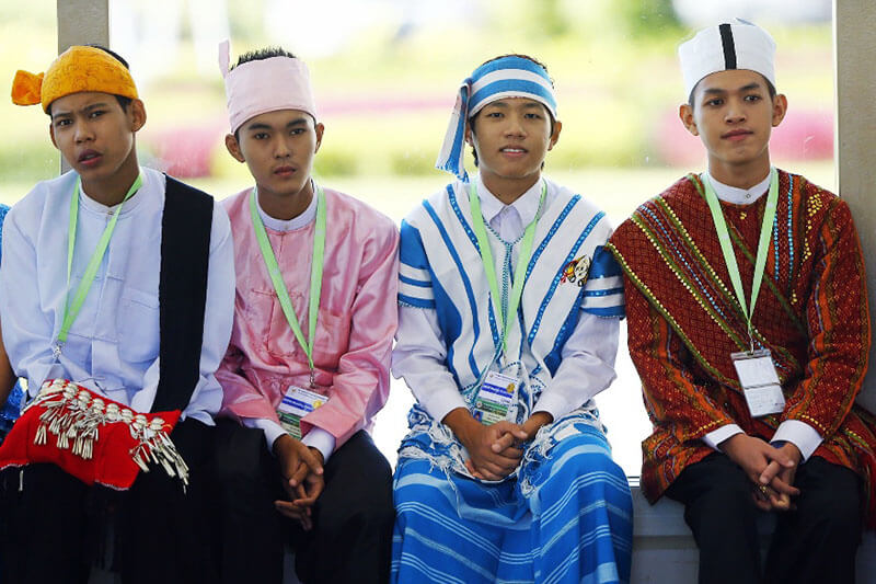 myanmar traditional dress