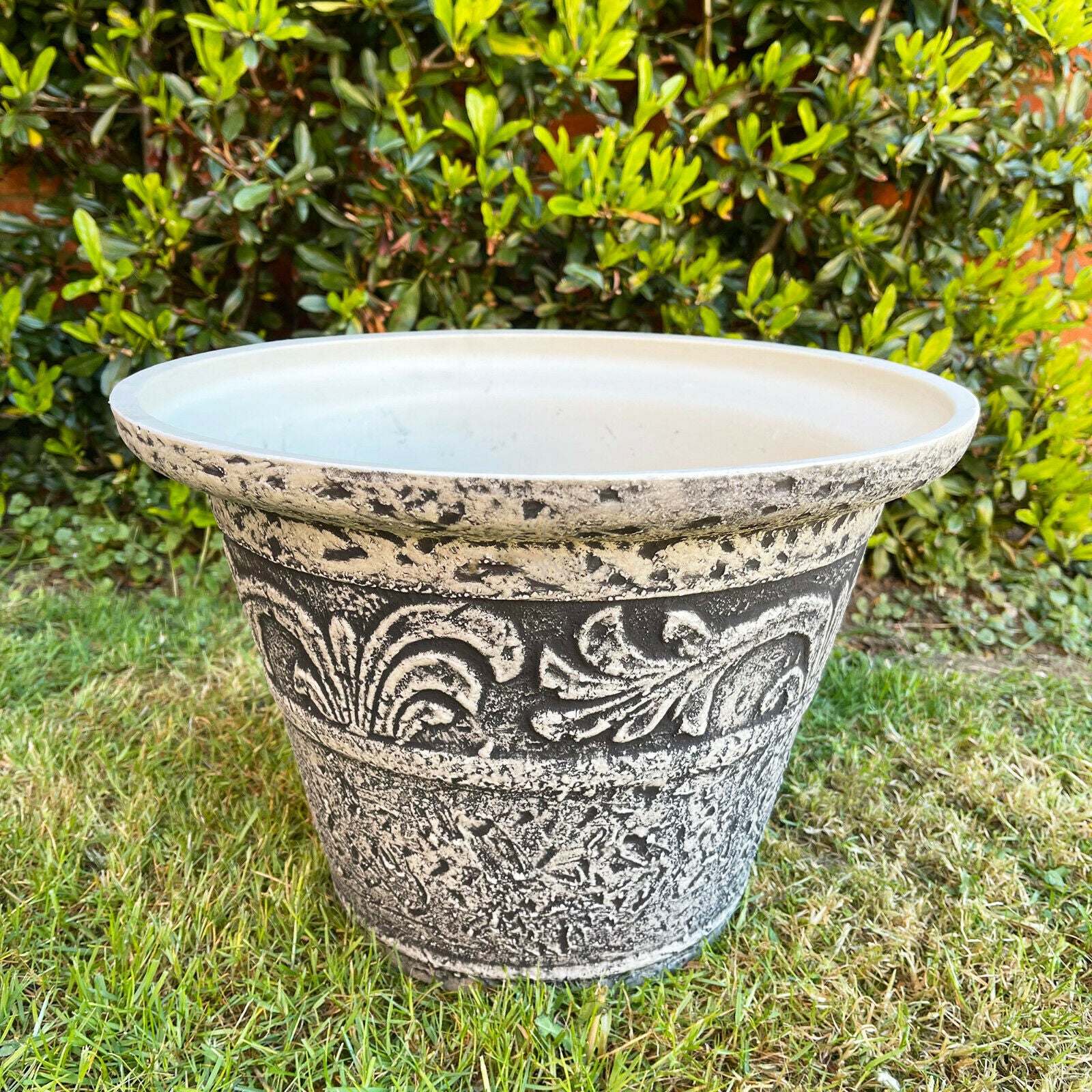 stone effect plastic planters