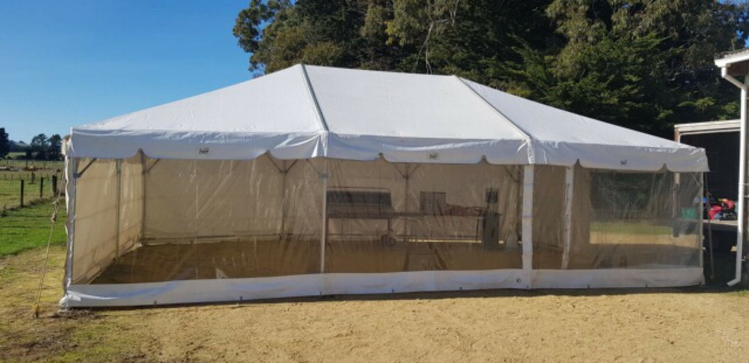 6x9 marquee