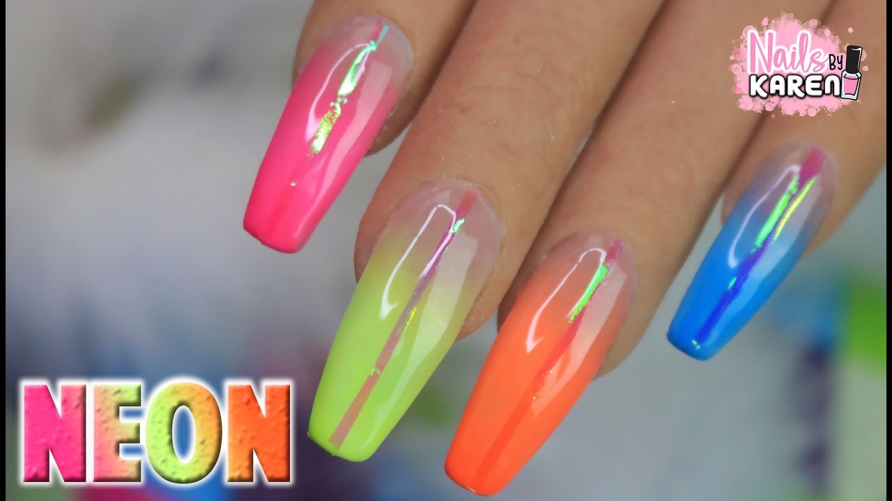 uñas baby boomer colores neon