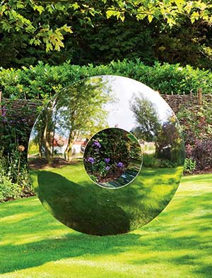 extra large garden sculptures uk