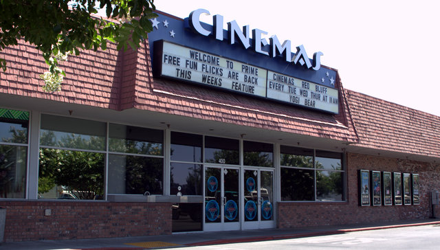 cinemas red bluff