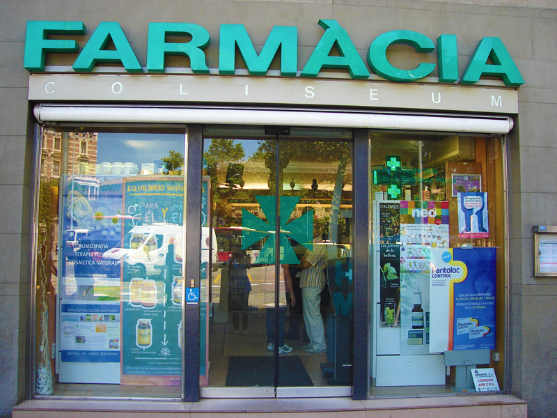 farmacia coliseum