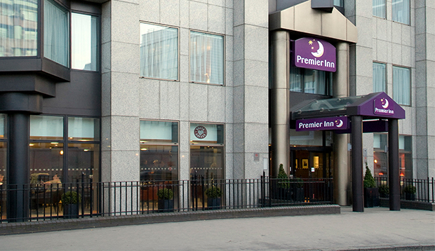 closest premier inn to o2 arena london