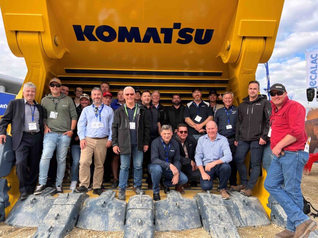 komatsu australia