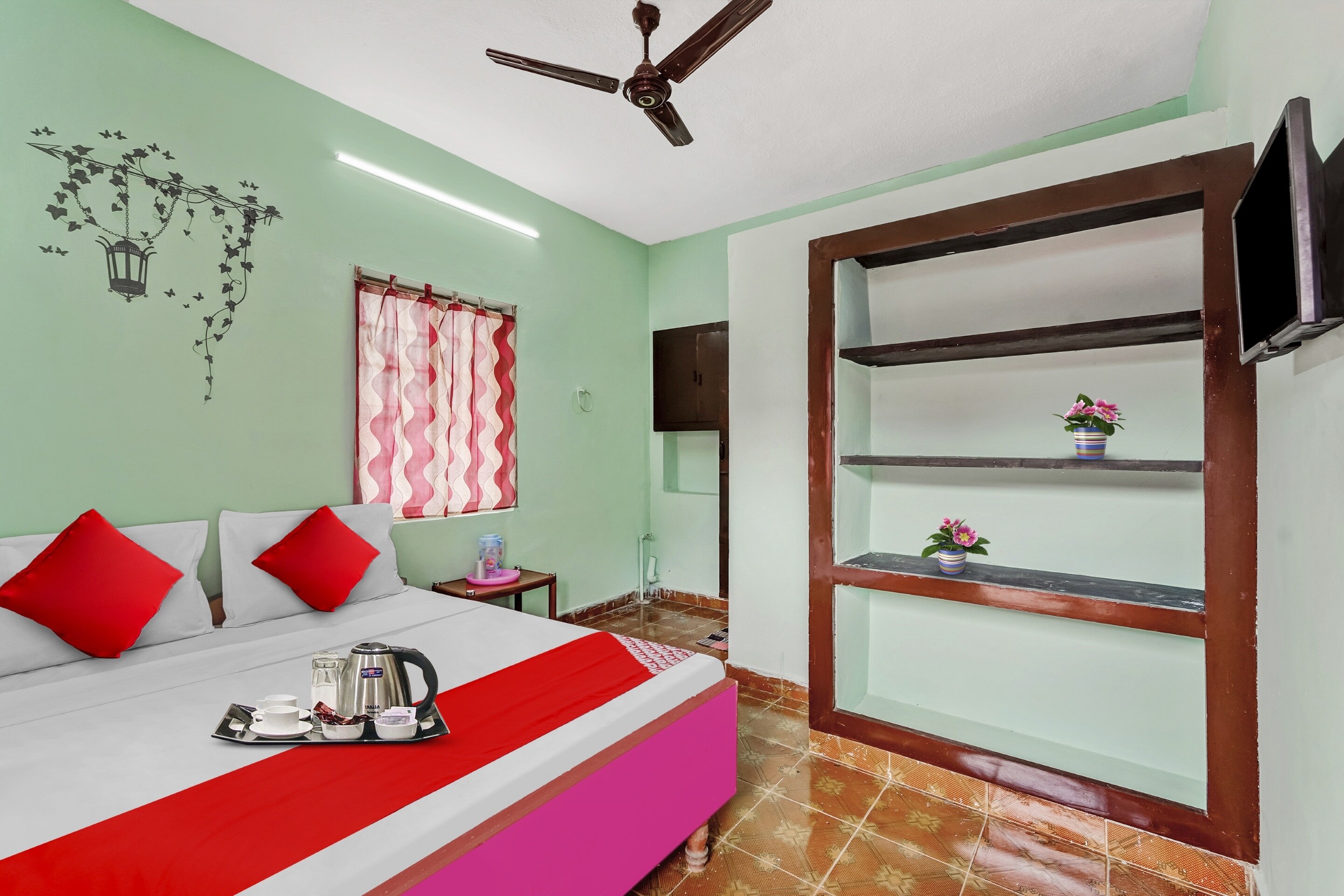 oyo rooms in anna nagar