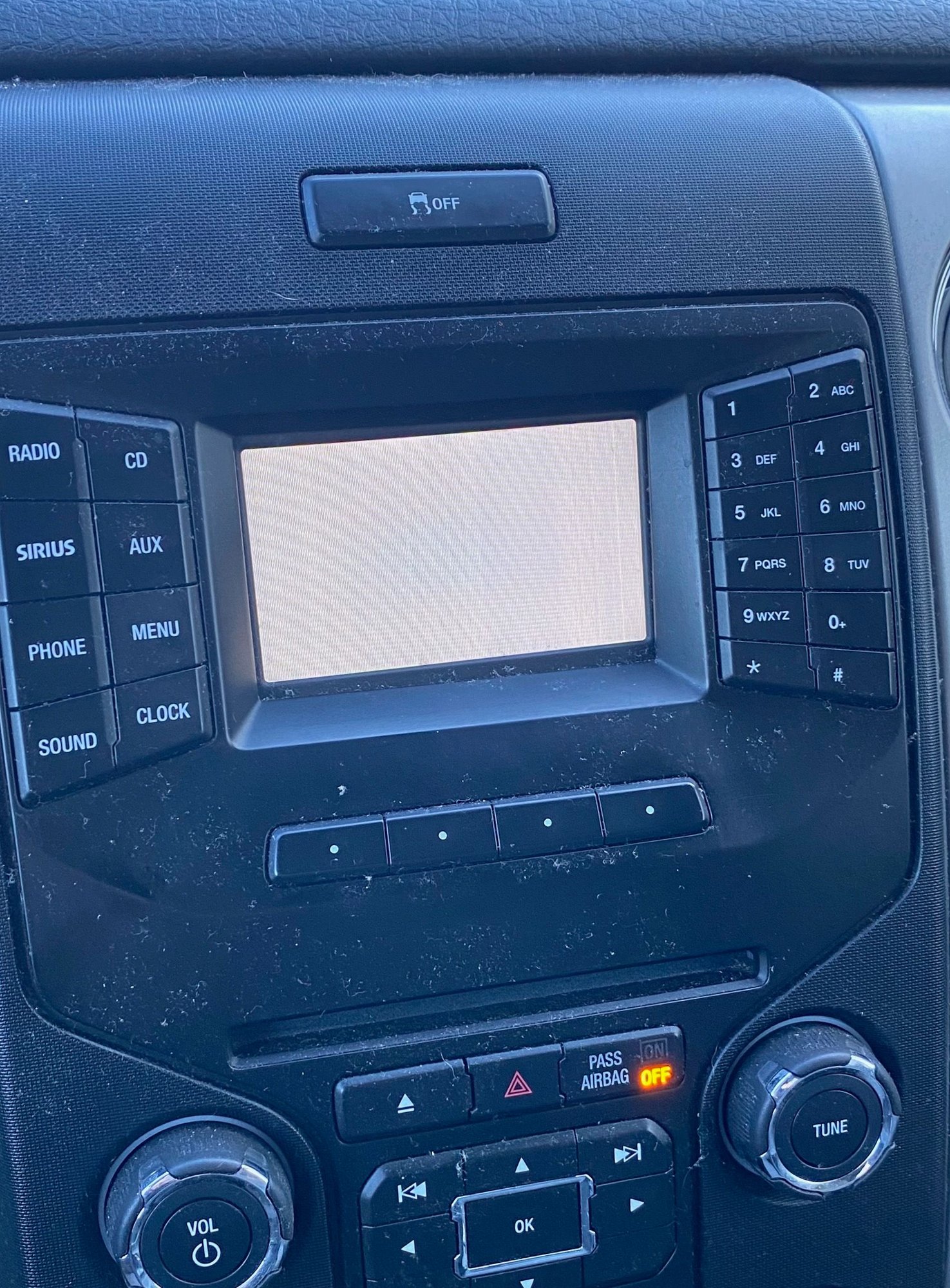 ford radio display not working