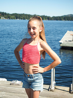 girls halter top