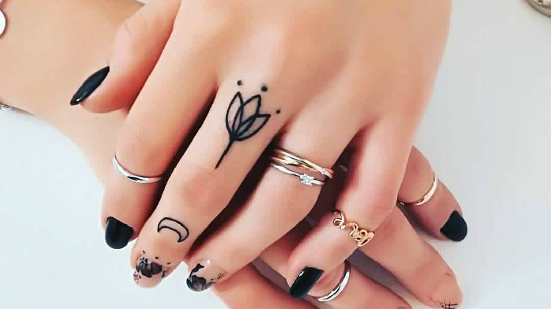 girly pretty hand tattoos