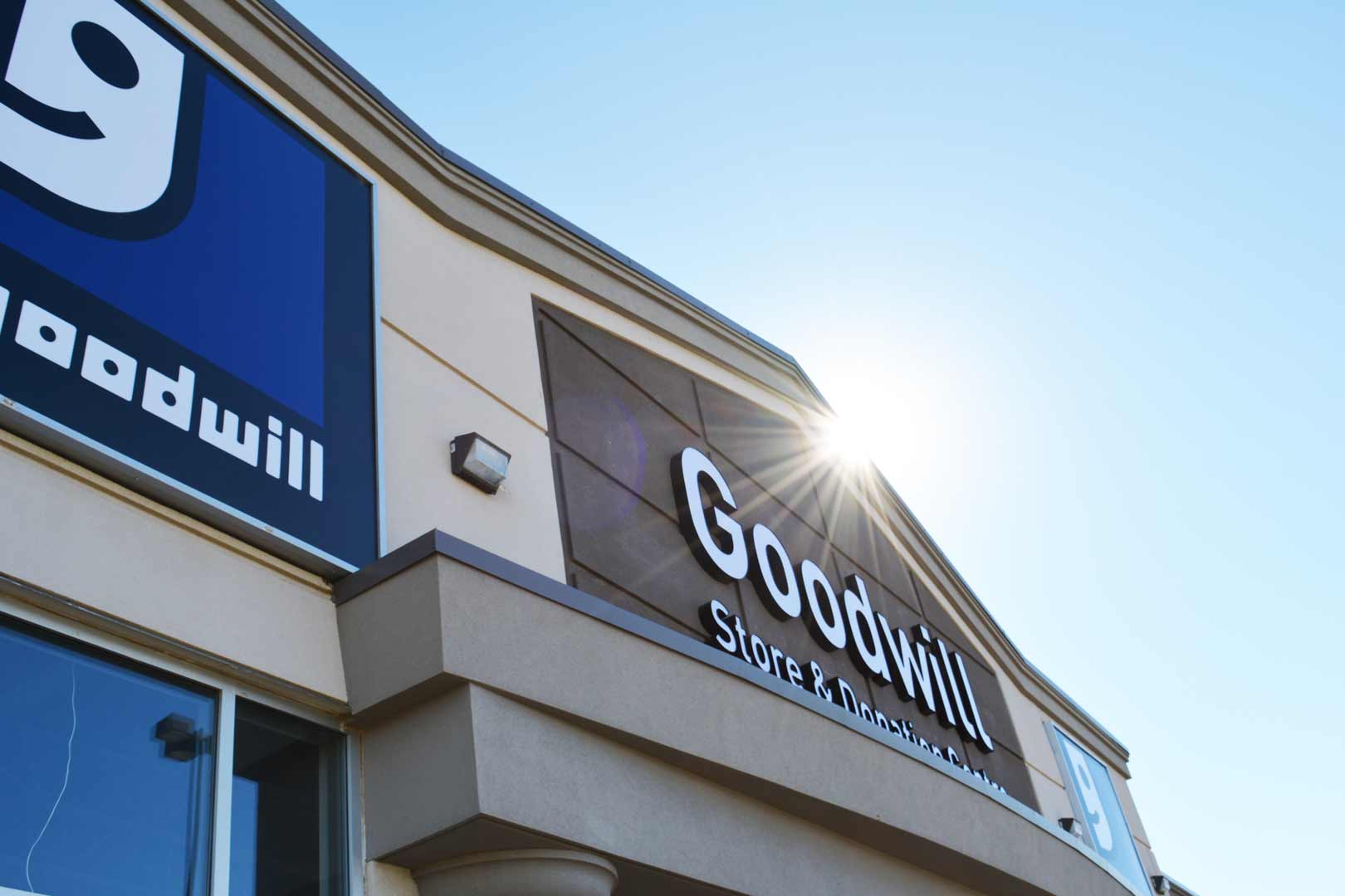 goodwill edmonton hours