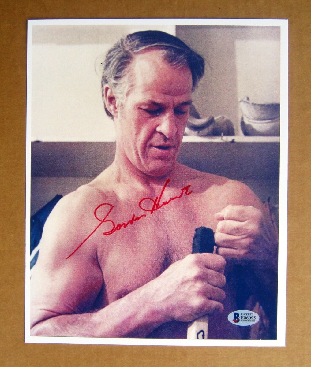 gordie howe no shirt