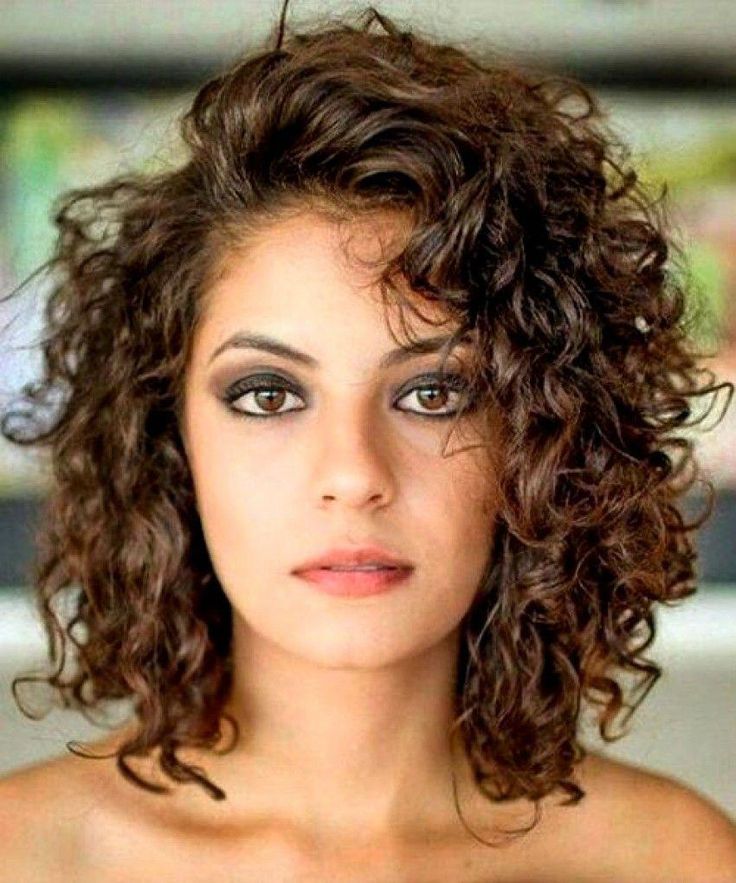 hairstyles for shoulder length curly hair